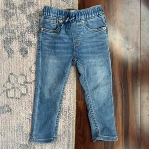 Toddler boy Levi’s jeans